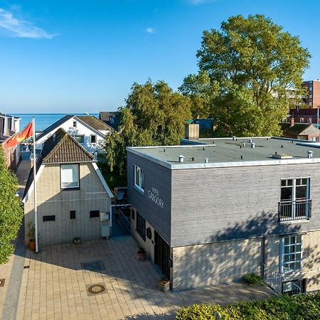 Hotel Gregory Wyk auf Föhr Esterno foto
