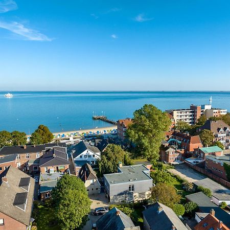 Hotel Gregory Wyk auf Föhr Esterno foto