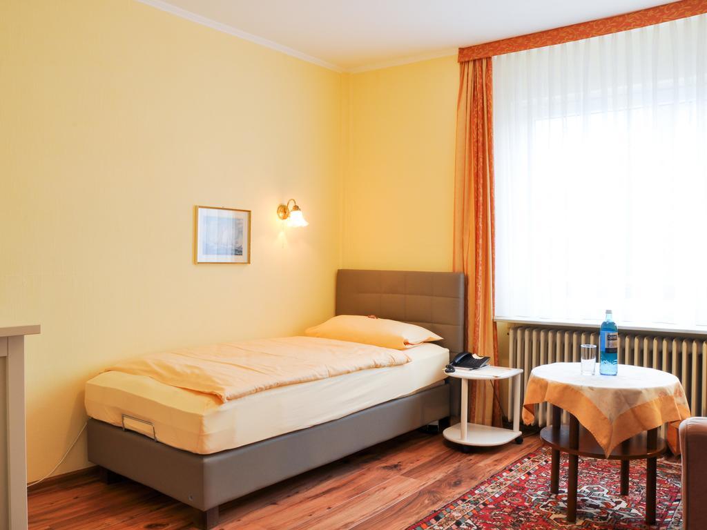 Hotel Gregory Wyk auf Föhr Esterno foto